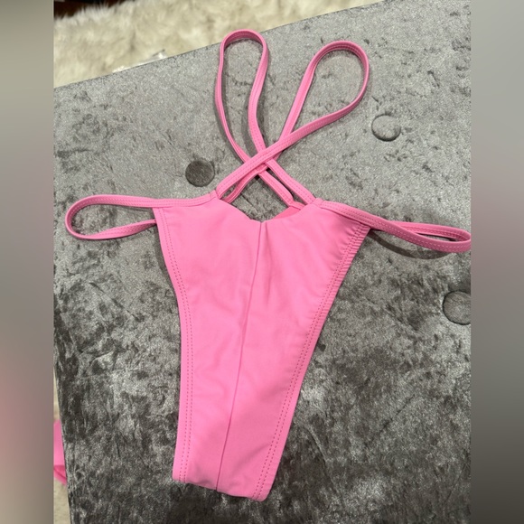 New no ticket bikini set - Picture 7 of 9